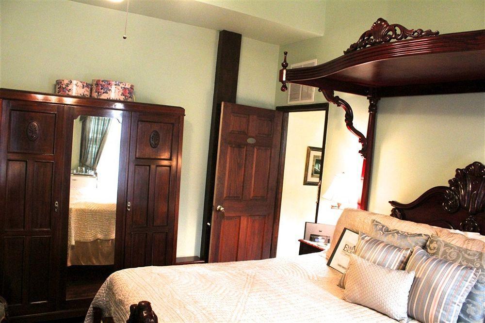Evas Escape At The Gardenia Inn 샌안토니오 외부 사진